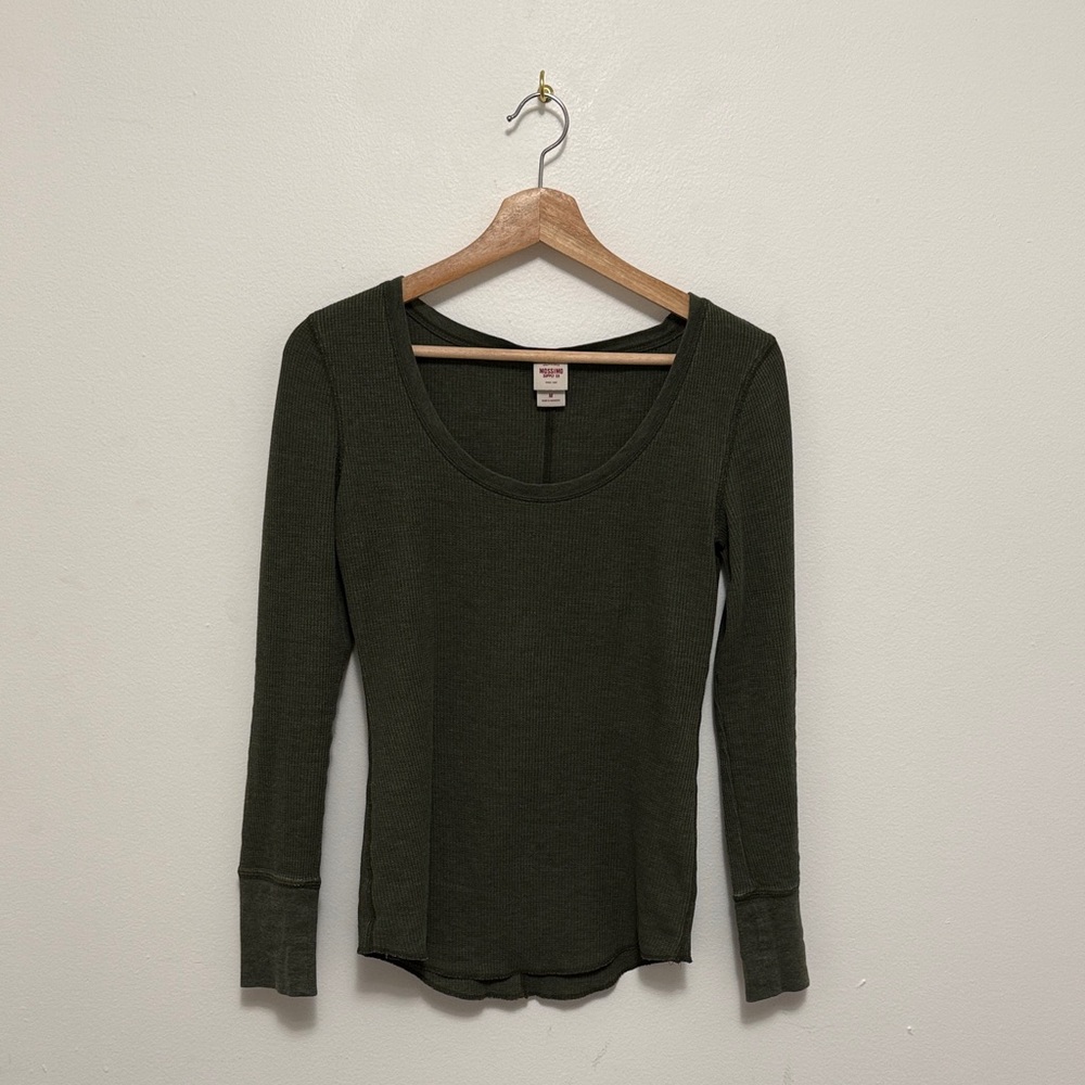 Mossimo Green Scoop Neck Henley Long Sleeve Shirt